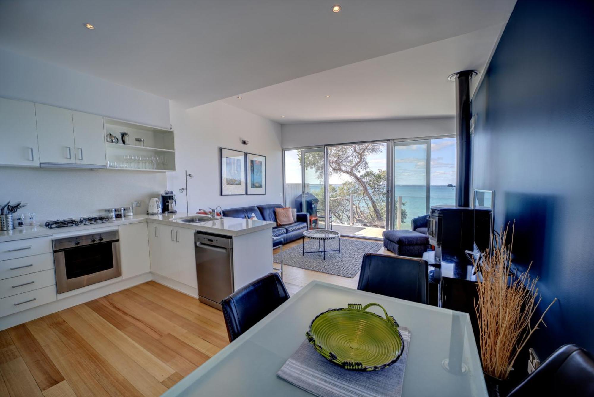Battery Cove Beach Front Apartment Порт Феъри Екстериор снимка
